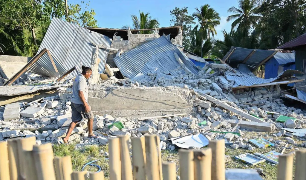 kondisi pasca gempa di NTT